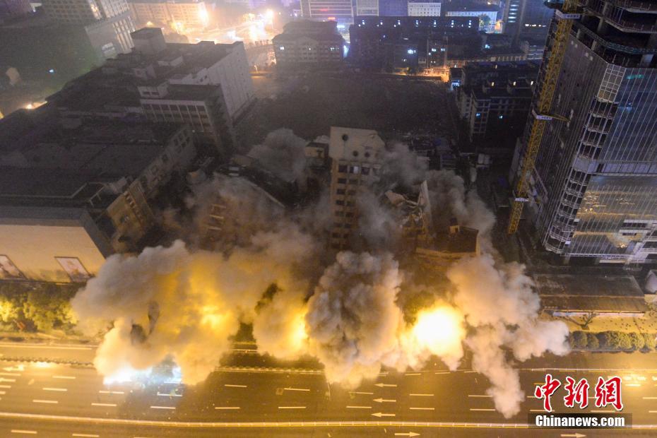 恶魔之魂重制版希望监牢开铁处女需要注意什么